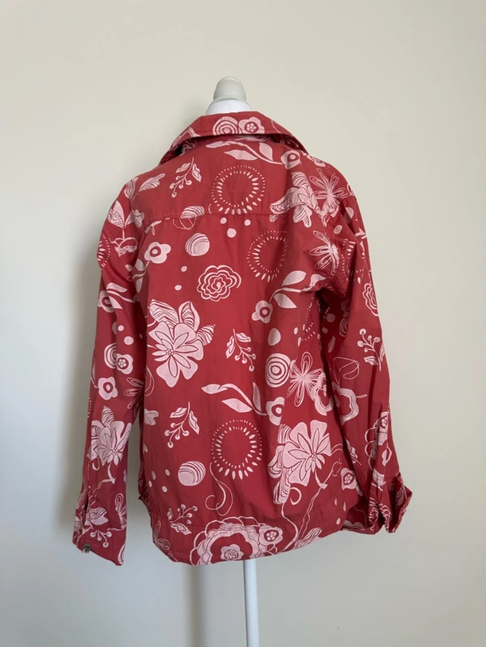 fresh produce Red Floral Button-Up pacific broad cloth jacket NWT size large - Picture 3 of 8